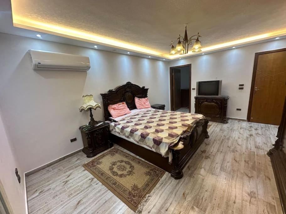 King Farouk Palace Apartment